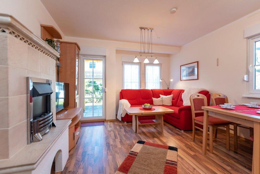 Ferienwohnung Ankerplatz Koserow エクステリア 写真