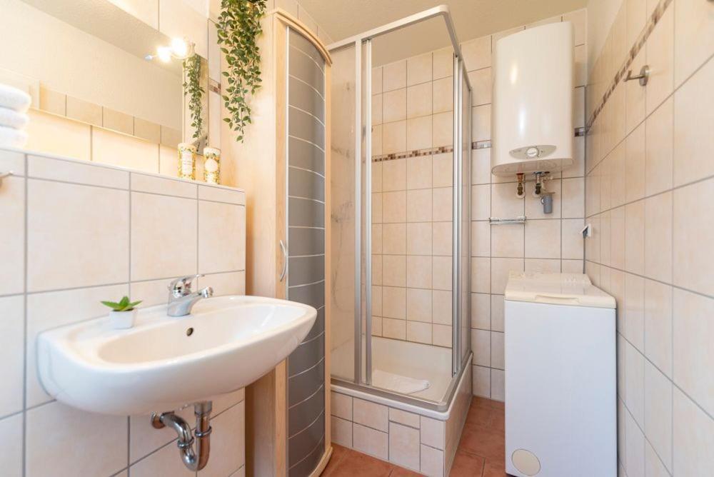 Ferienwohnung Ankerplatz Koserow エクステリア 写真